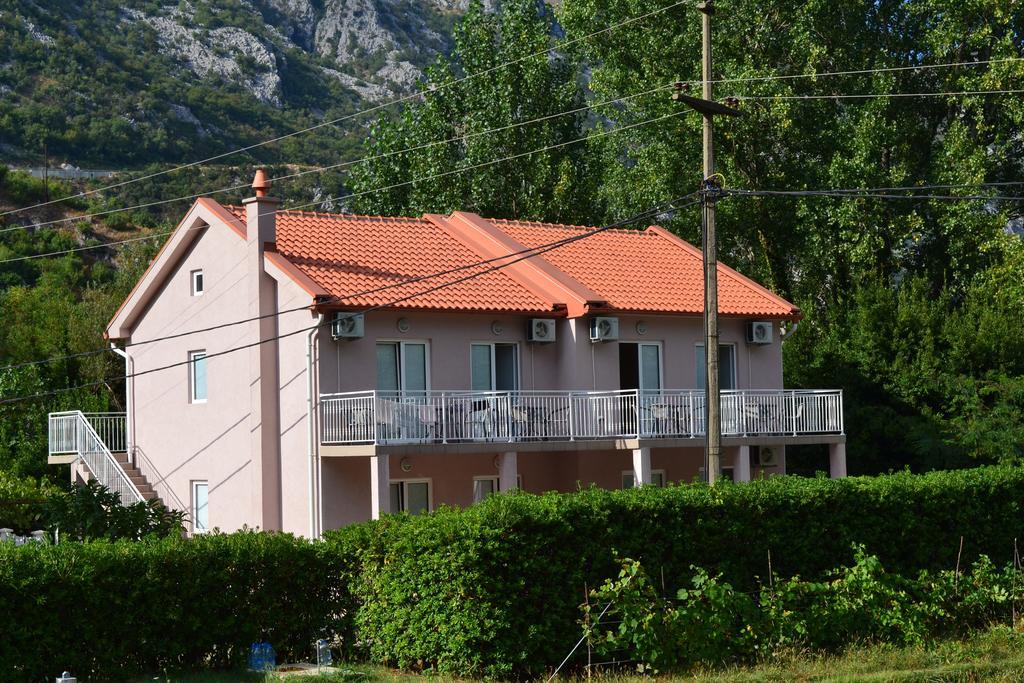 Apartments Lalevic Donji Morinj Exterior photo